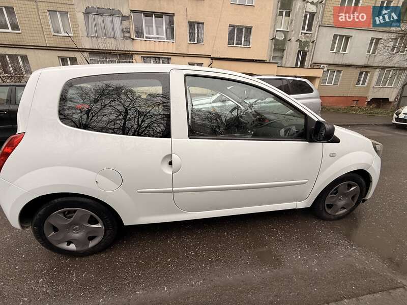 Хэтчбек Renault Twingo 2012 в Львове
