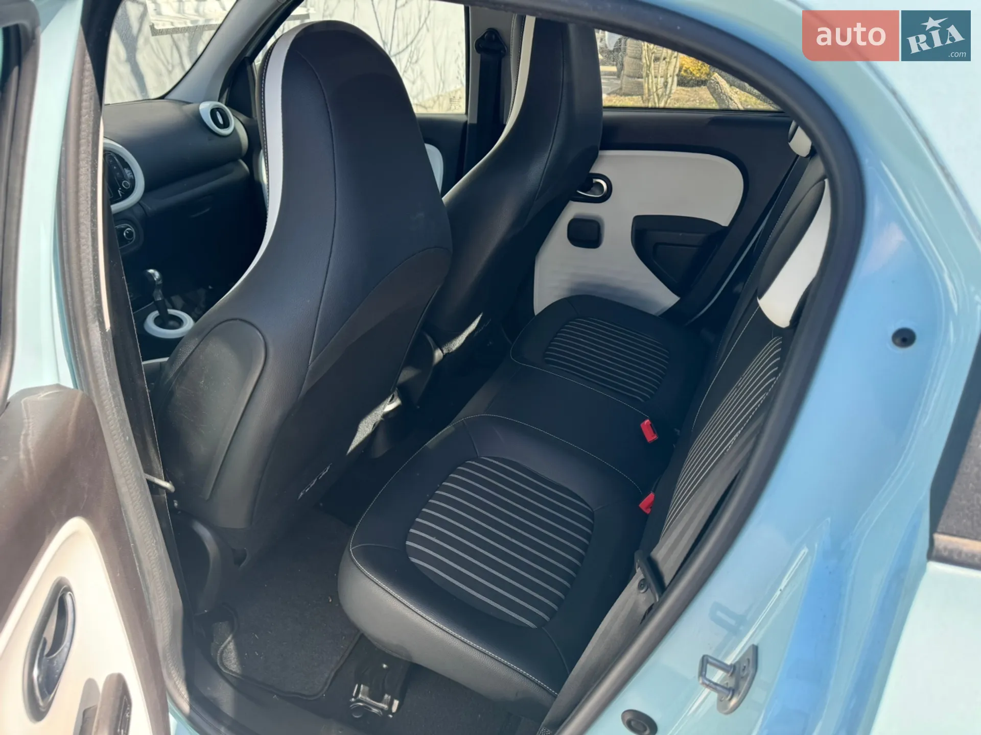 2021 Renault Twingo - мініатюра 2