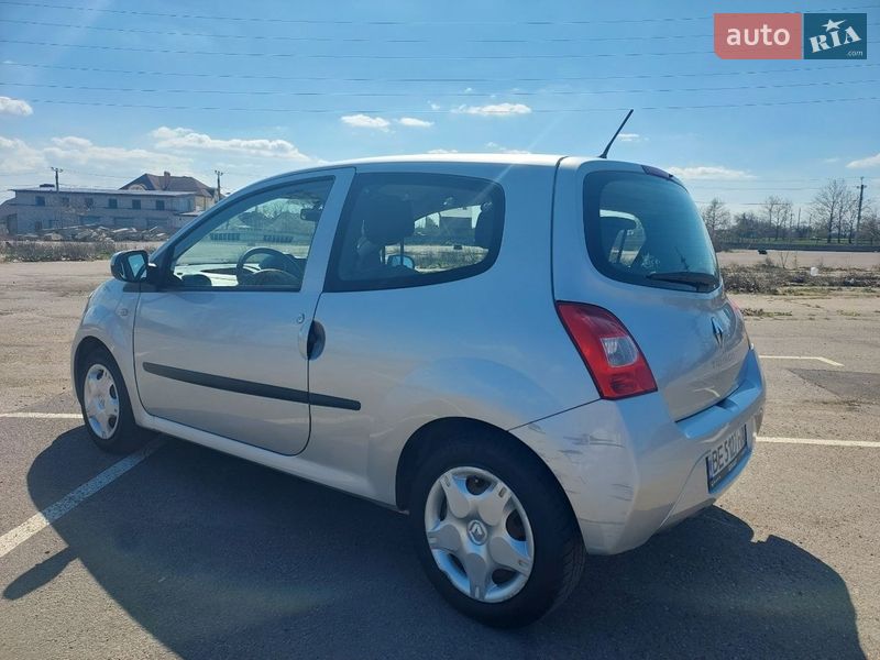 Хетчбек Renault Twingo 2011 в Миколаєві