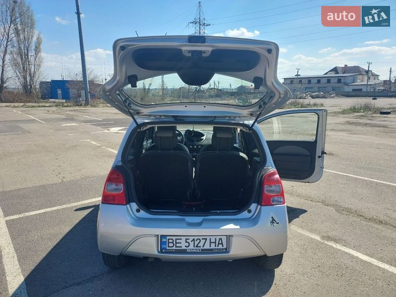 Хетчбек Renault Twingo 2011 в Миколаєві