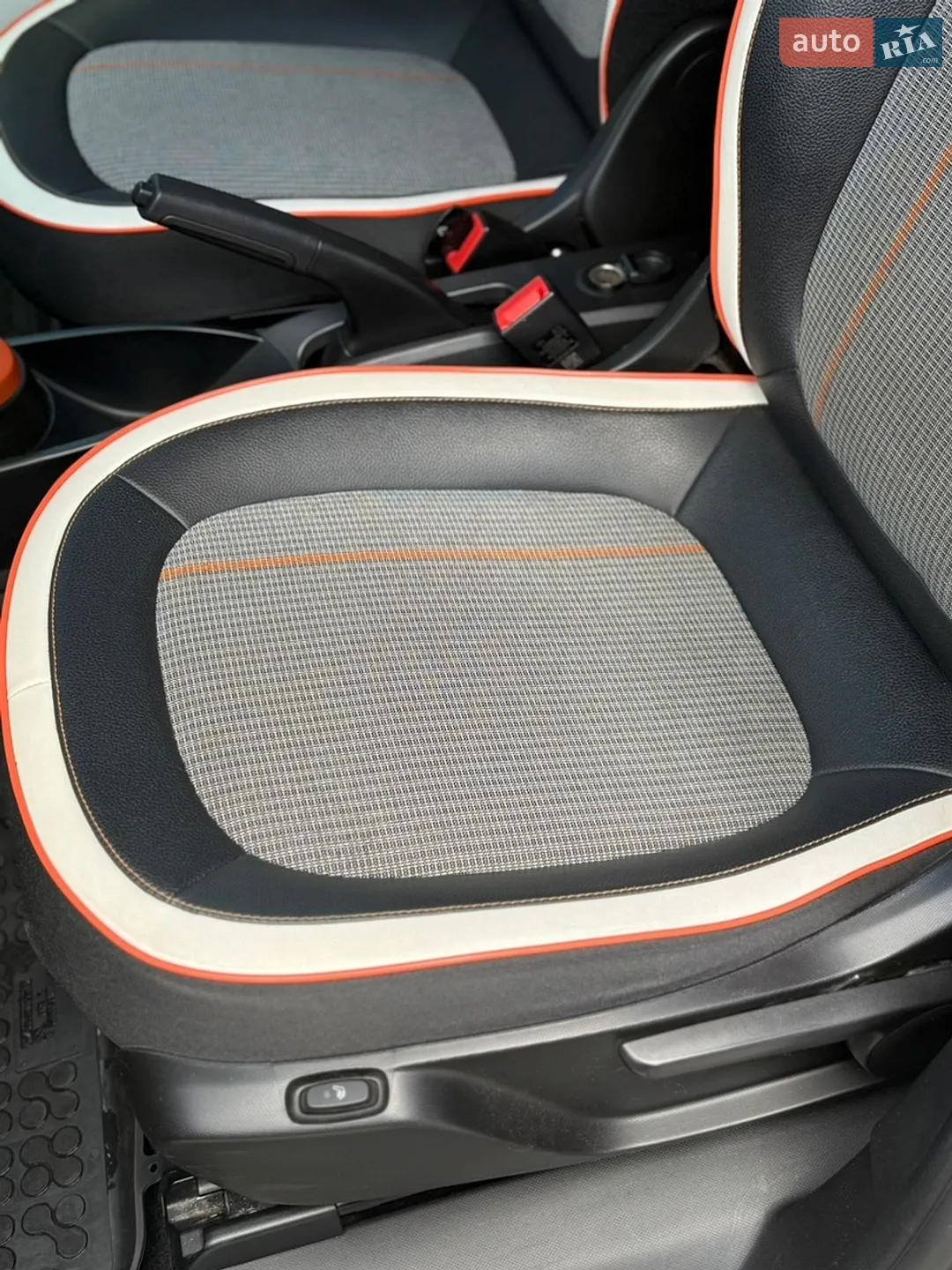 2021 Renault Twingo - мініатюра 26