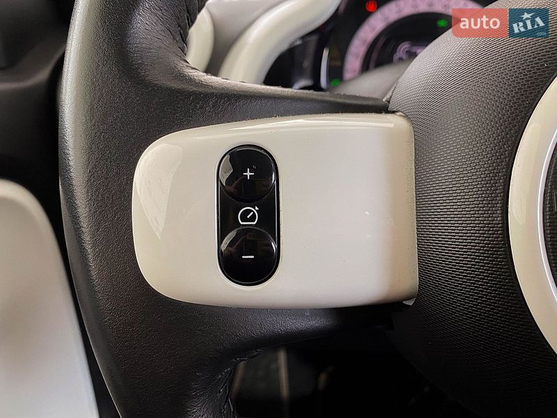 Хэтчбек Renault Twingo 2020 в Львове
