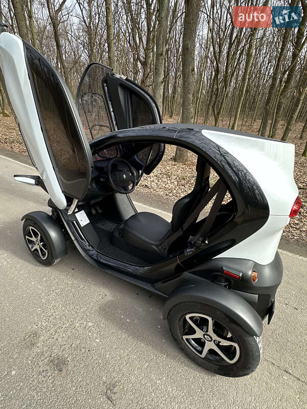 Хетчбек Renault Twizy Z.E. 2017 в Луцьку
