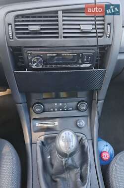Хэтчбек Renault Vel Satis 2002 в 
