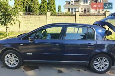 Хэтчбек Renault Vel Satis 2002 в 