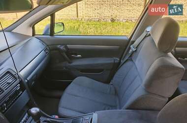 Хэтчбек Renault Vel Satis 2002 в 