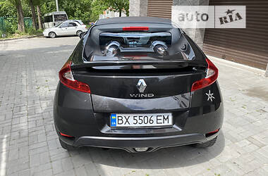 Кабриолет Renault Wind 2011 в 