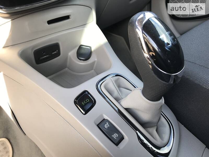 Хэтчбек Renault Zoe 2013 в Луцке