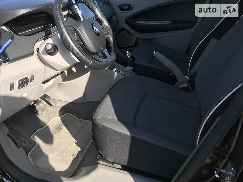 Хэтчбек Renault Zoe 2013 в Луцке