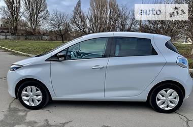 Хэтчбек Renault Zoe 2015 в Днепре