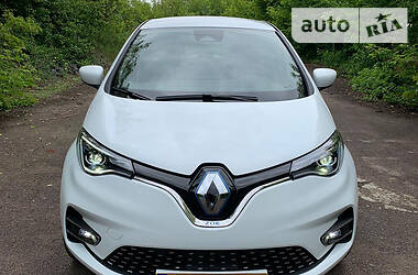 Хэтчбек Renault Zoe 2020 в 