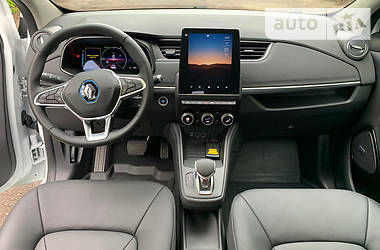 Хэтчбек Renault Zoe 2020 в 