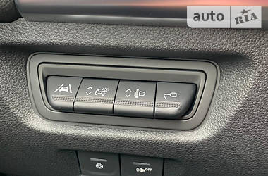 Хэтчбек Renault Zoe 2020 в 