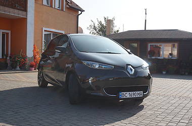 Хэтчбек Renault Zoe 2019 в Самборе