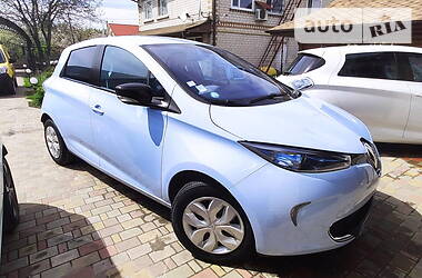 Хетчбек Renault Zoe 2016 в Нових Санжарах