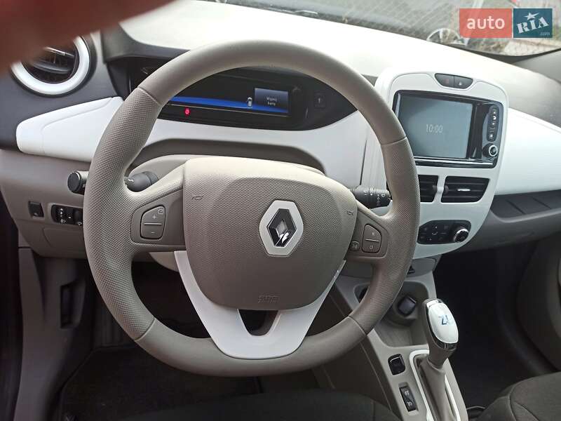 Хэтчбек Renault Zoe 2018 в Киеве