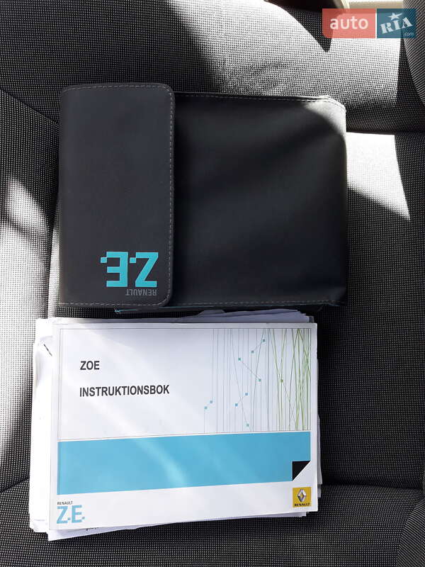 Хэтчбек Renault Zoe 2015 в Хмельницком