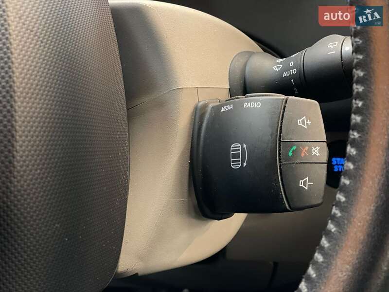 Хэтчбек Renault Zoe 2015 в Хмельницком