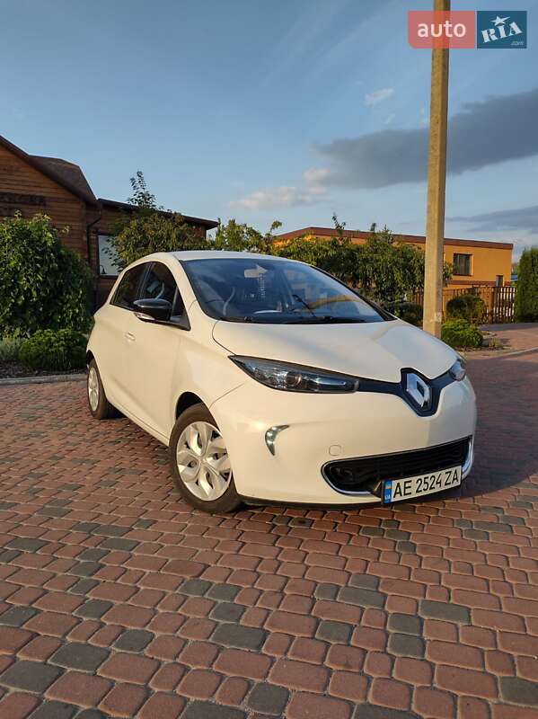 Хетчбек Renault Zoe 2015 в Павлограді