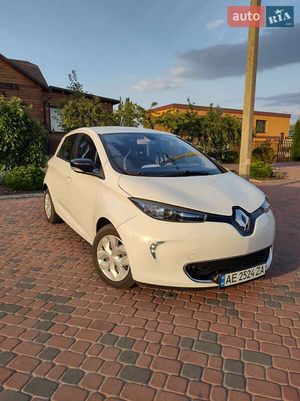 Хетчбек Renault Zoe 2015 в Павлограді