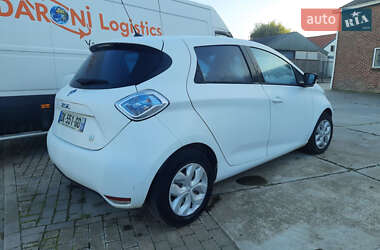 Хэтчбек Renault Zoe 2014 в 