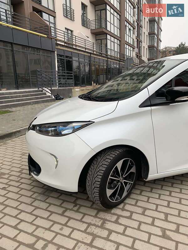 Хэтчбек Renault Zoe 2018 в Львове
