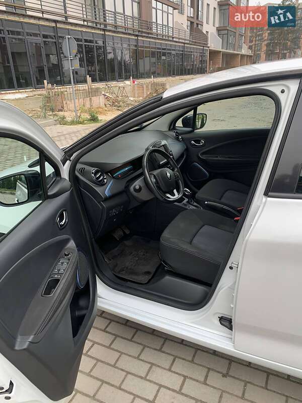 Хэтчбек Renault Zoe 2018 в Львове
