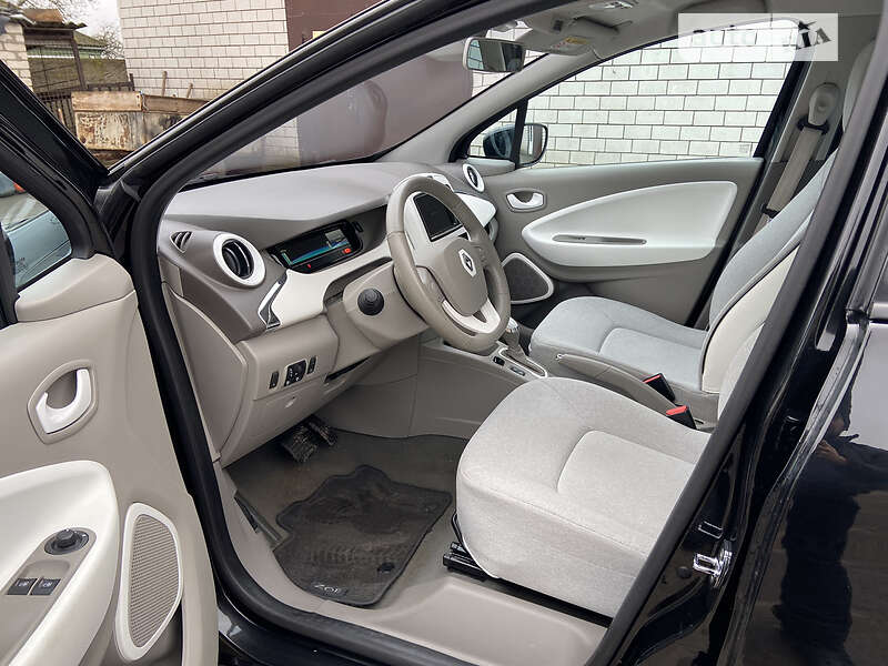 Хетчбек Renault Zoe 2016 в Васильківці