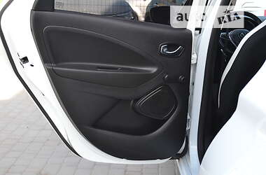 Хетчбек Renault Zoe 2020 в 