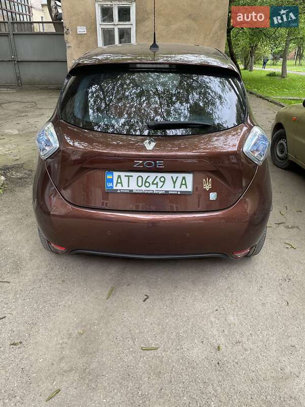 Хетчбек Renault Zoe 2015 в Івано-Франківську