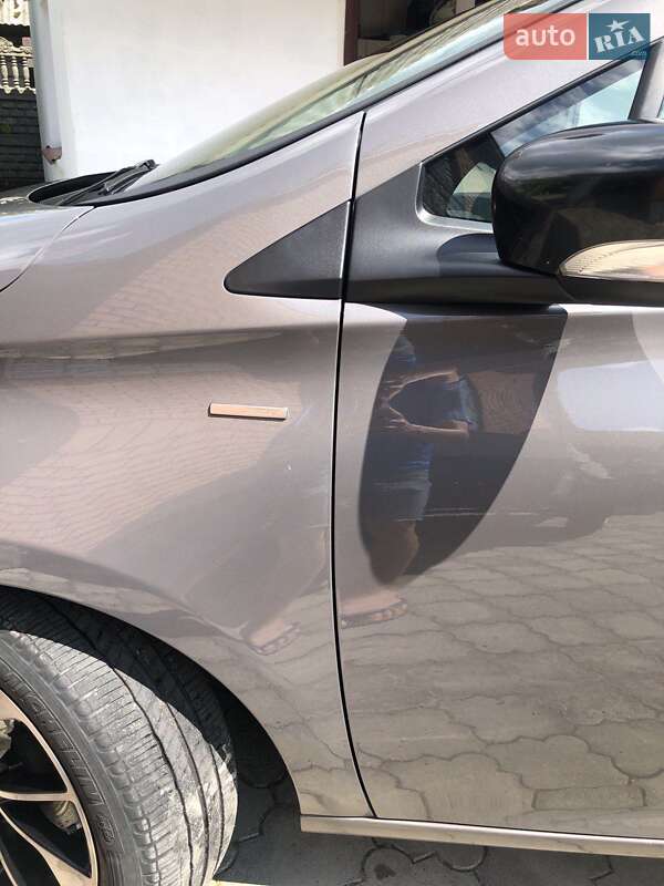 Хэтчбек Renault Zoe 2017 в Тернополе