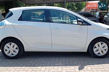 Хетчбек Renault Zoe 2017 в 