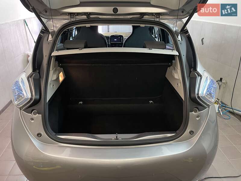 Хетчбек Renault Zoe 2015 в Львові