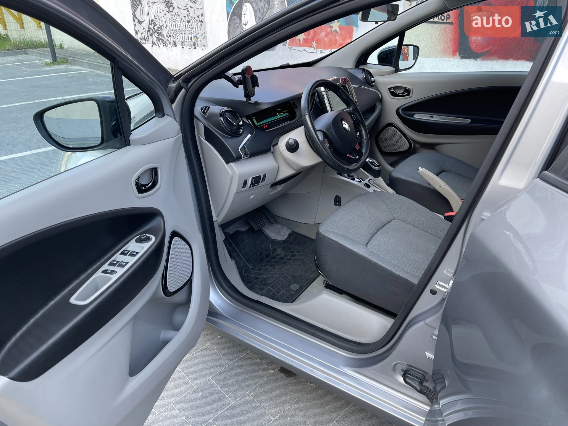 2015 Renault ZOE - мініатюра 46