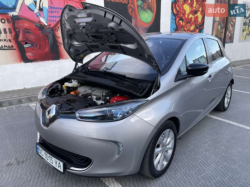 Хетчбек Renault Zoe 2015 в Львові