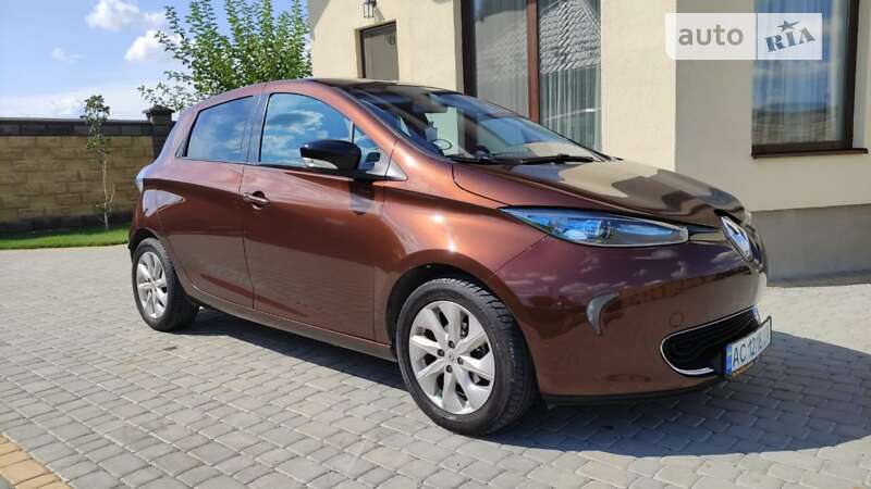 Хэтчбек Renault Zoe 2014 в Луцке