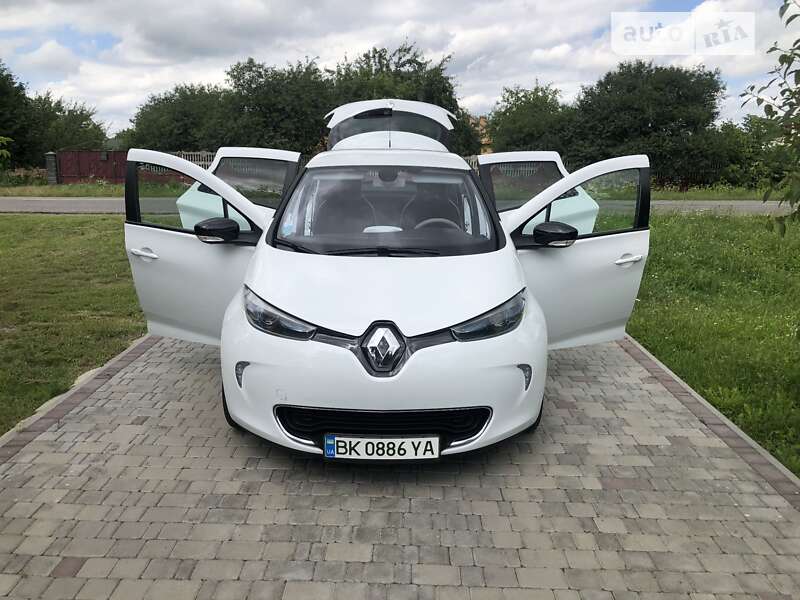 Хэтчбек Renault Zoe 2016 в Ровно