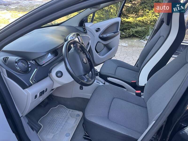 Хетчбек Renault Zoe 2016 в Львові фото 12 Хетчбек Renault Zoe 2016 в Львові