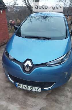 Хэтчбек Renault Zoe 2017 в 