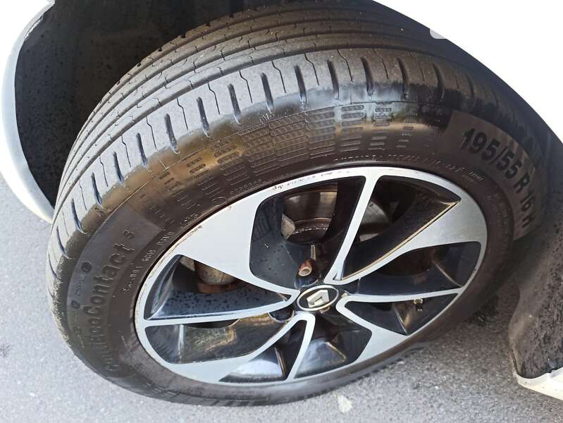 Хэтчбек Renault Zoe 2017 в Киеве