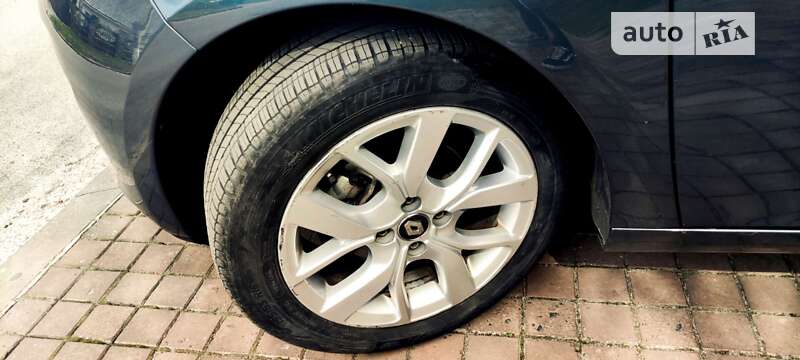 Хэтчбек Renault Zoe 2018 в Киеве