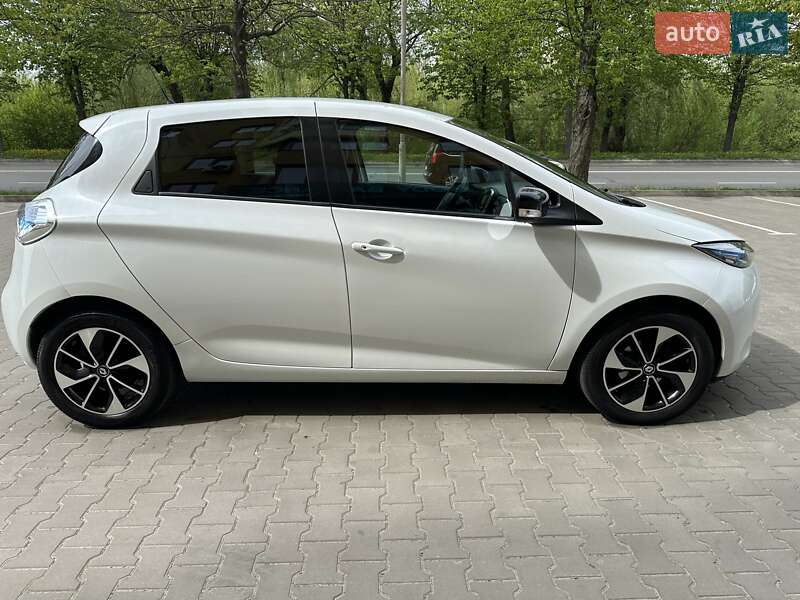 Хетчбек Renault Zoe 2017 в Луцьку