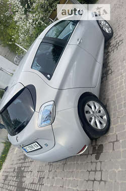 Хэтчбек Renault Zoe 2013 в Львове