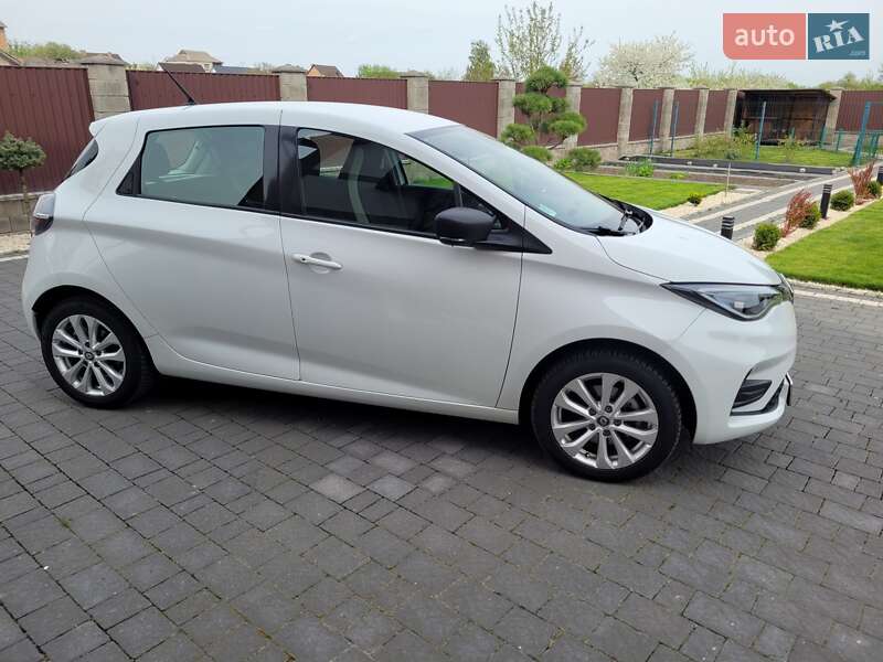 Хэтчбек Renault Zoe 2019 в Дубно