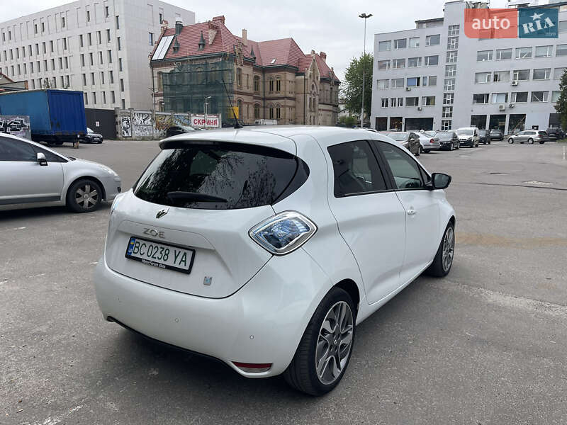 Хэтчбек Renault Zoe 2016 в Львове