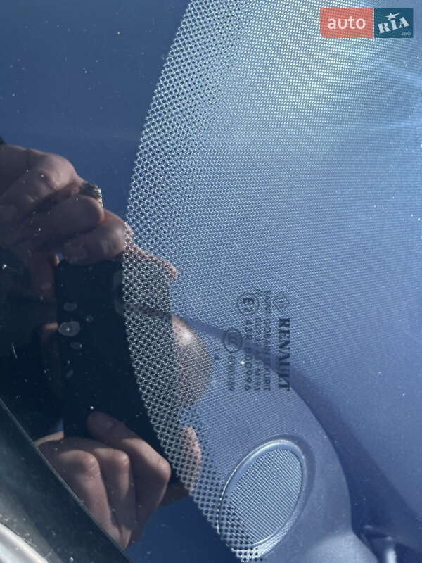 Хэтчбек Renault Zoe 2015 в Хмельницком