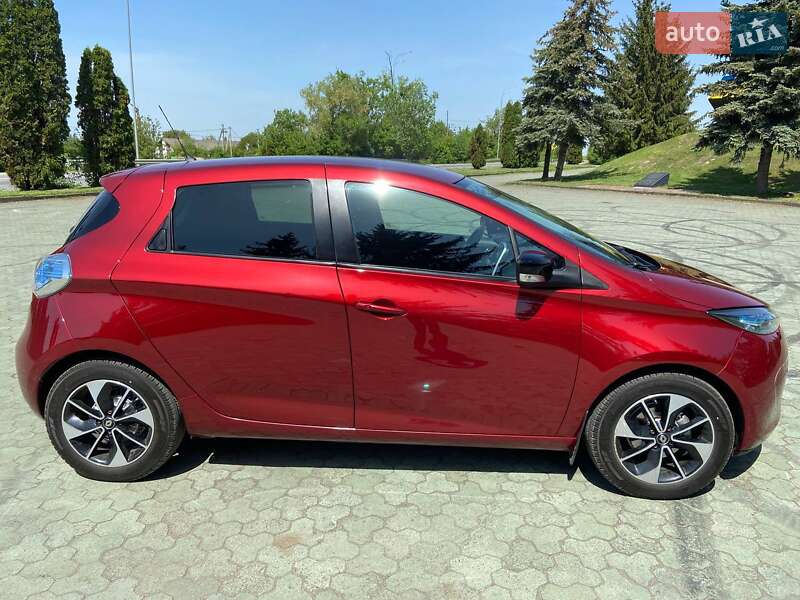Хэтчбек Renault Zoe 2019 в Дубно