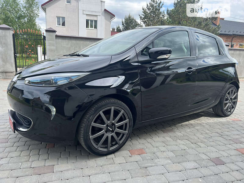 Хетчбек Renault Zoe 2016 в Львові