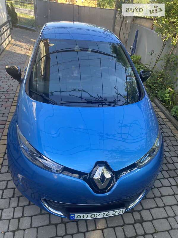 Хэтчбек Renault Zoe 2018 в Хусте