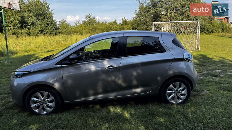 Хетчбек Renault Zoe 2016 в Львові